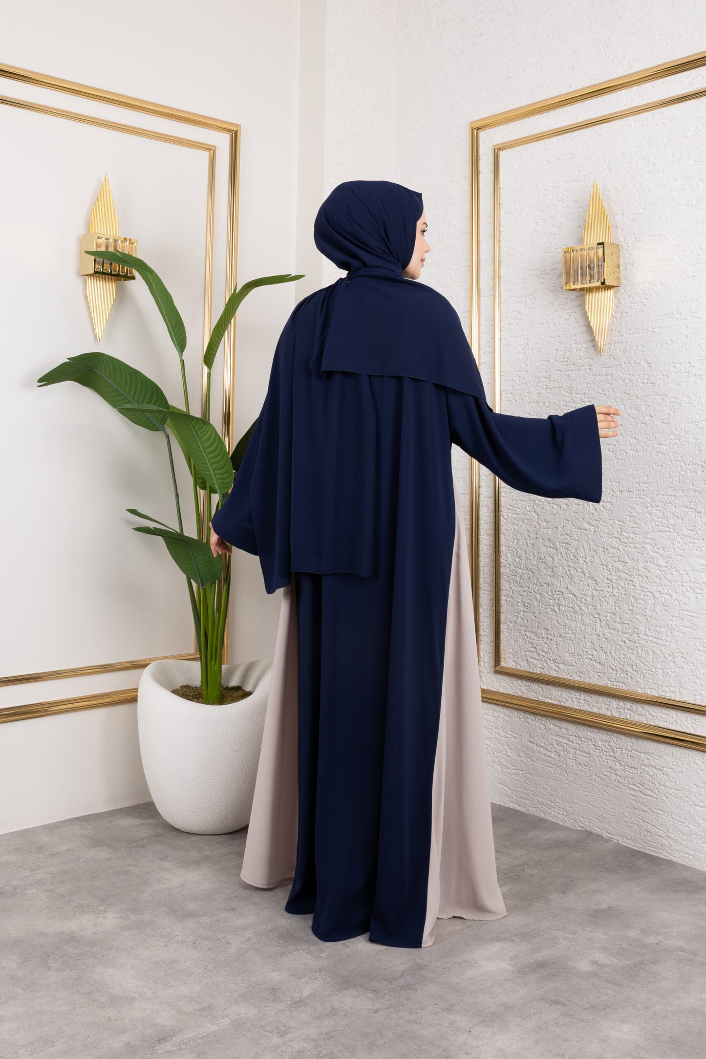 Hürrem Abaya Lacivert stil detayı - Mayha Couture abaya