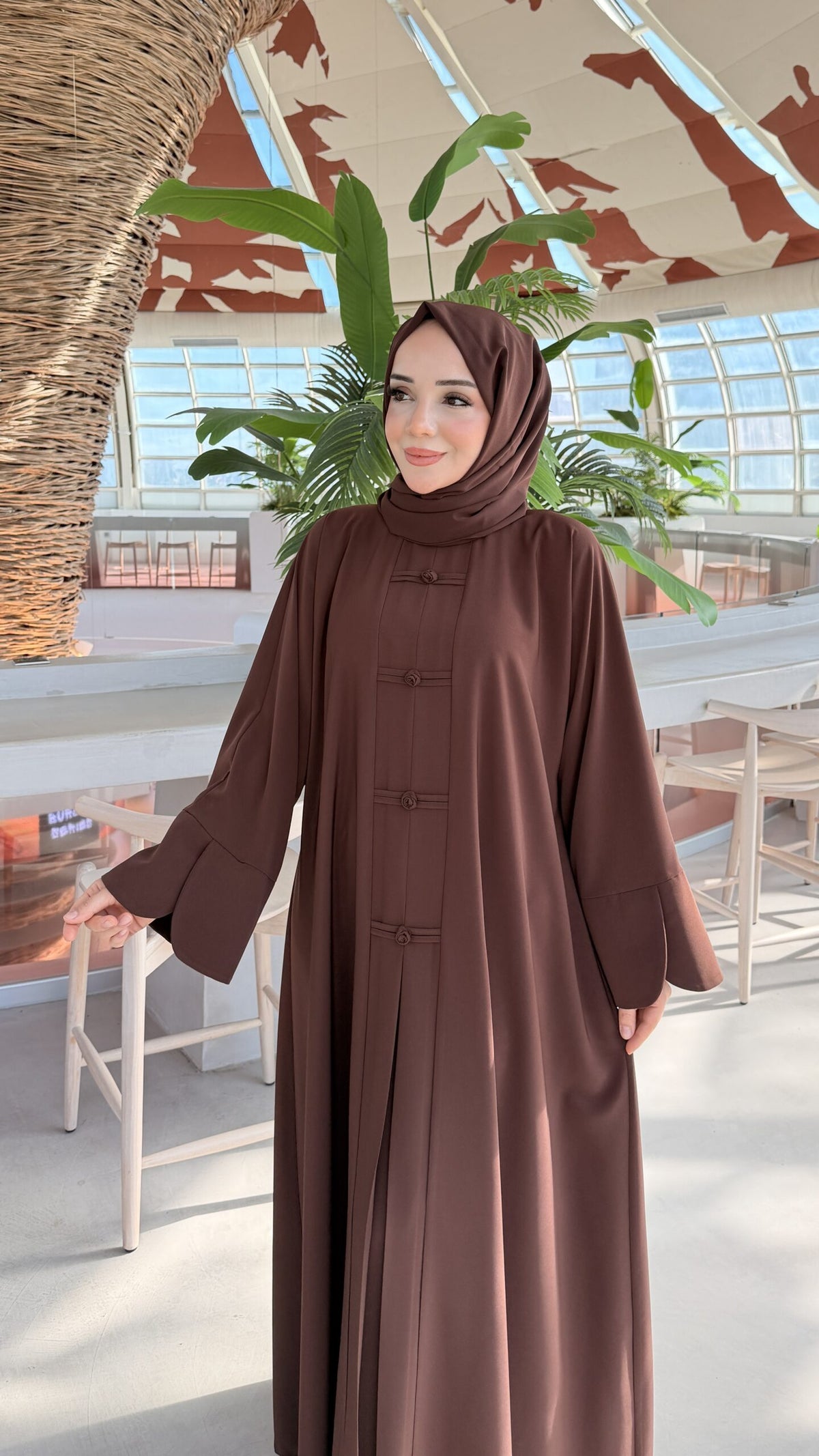 Hanzade Abaya Acı Kahve ön görünüm - Mayha Couture abaya