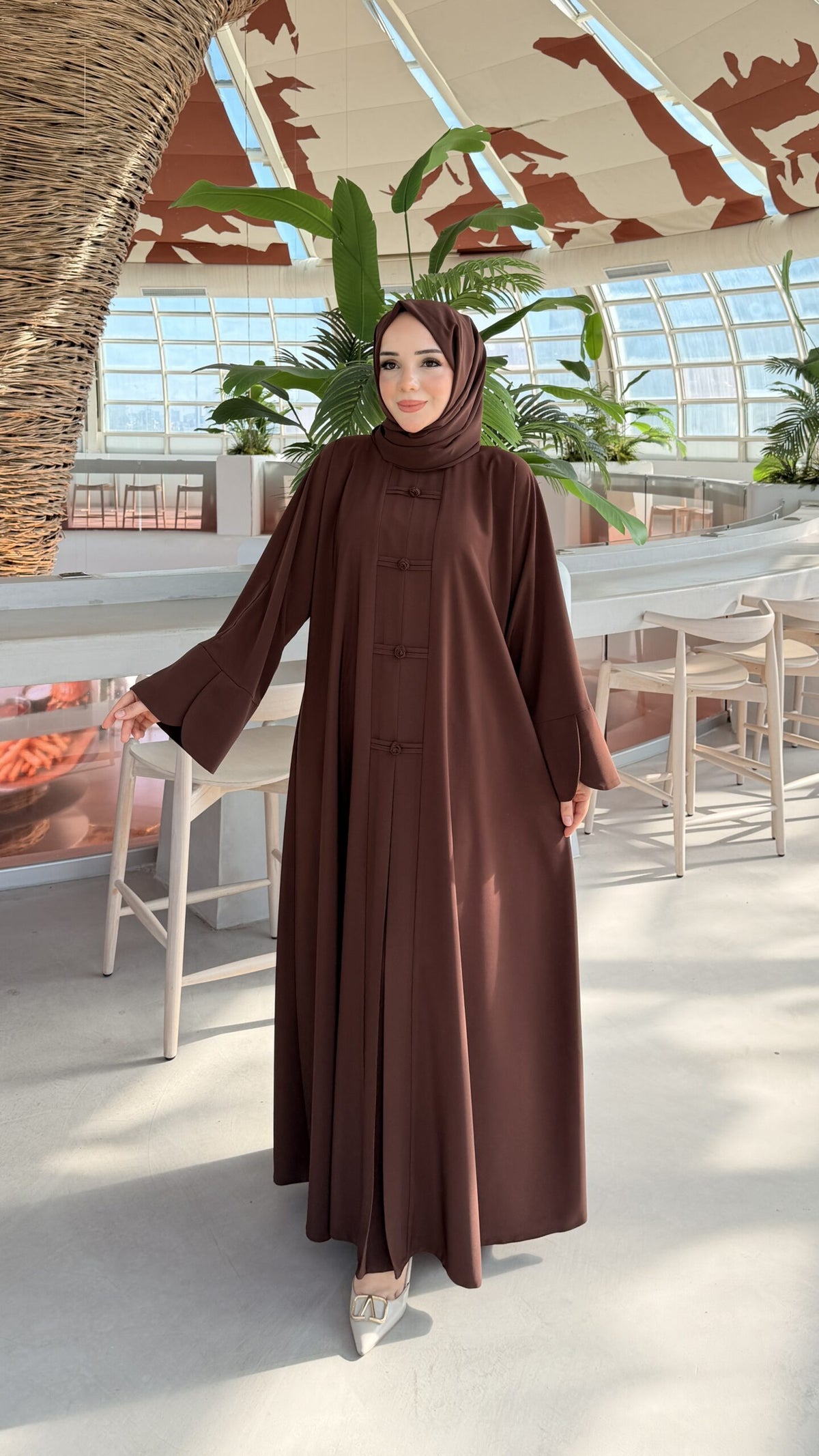Hanzade Abaya Acı Kahve arka görünüm - Mayha Couture abaya