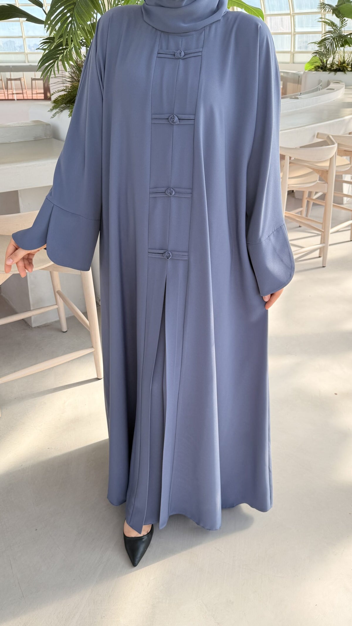 Hanzade Abaya Gri kumaş detayı - Mayha Couture abaya
