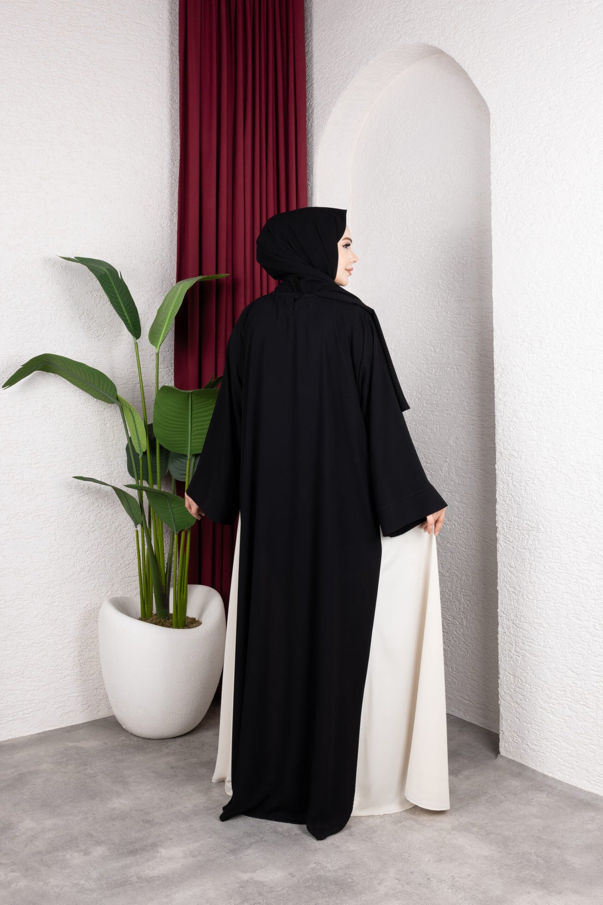 Hürrem Abaya Siyah stil detayı - Mayha Couture abaya