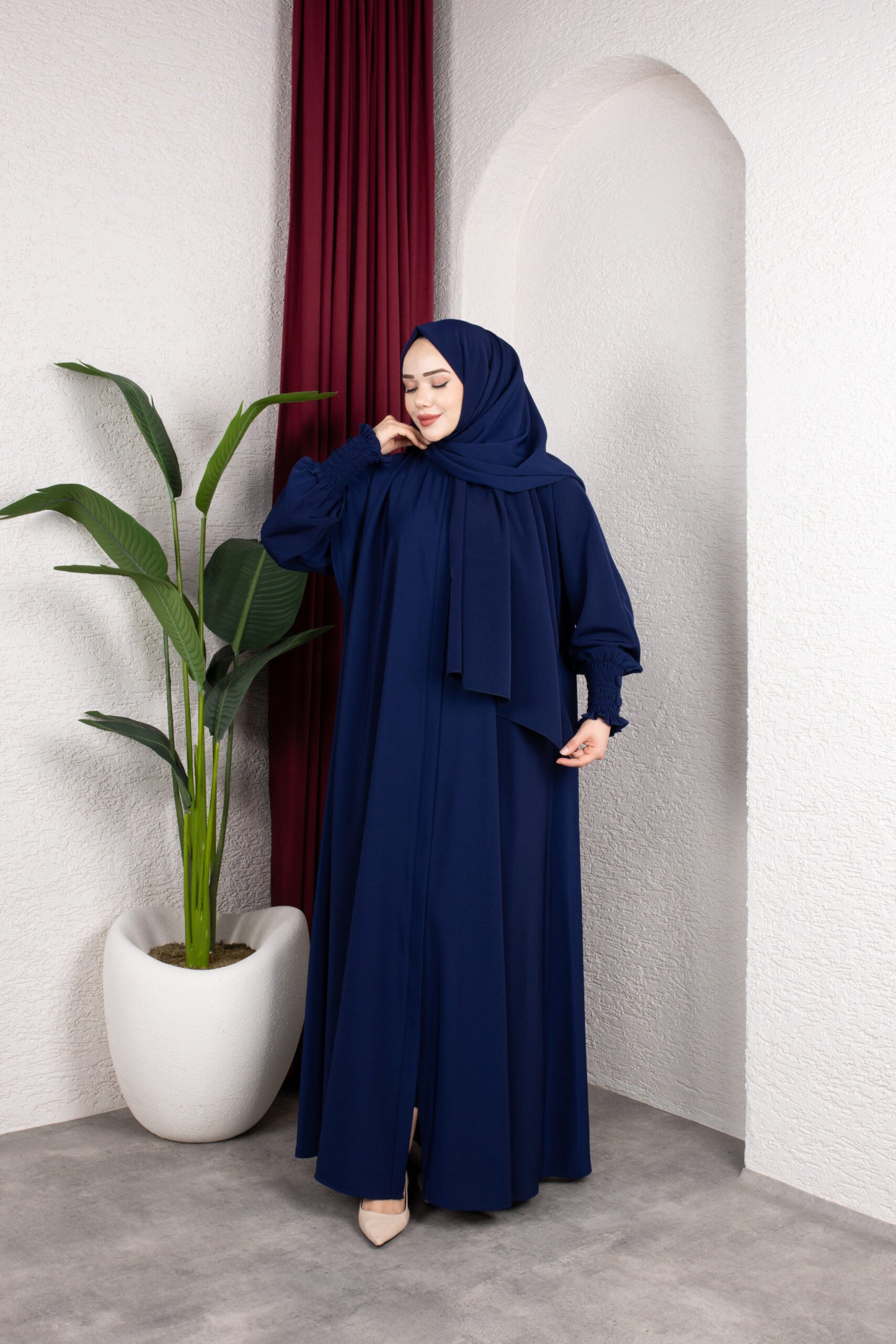 Sultan Abaya Lacivert yan görünüm - Mayha Couture abaya